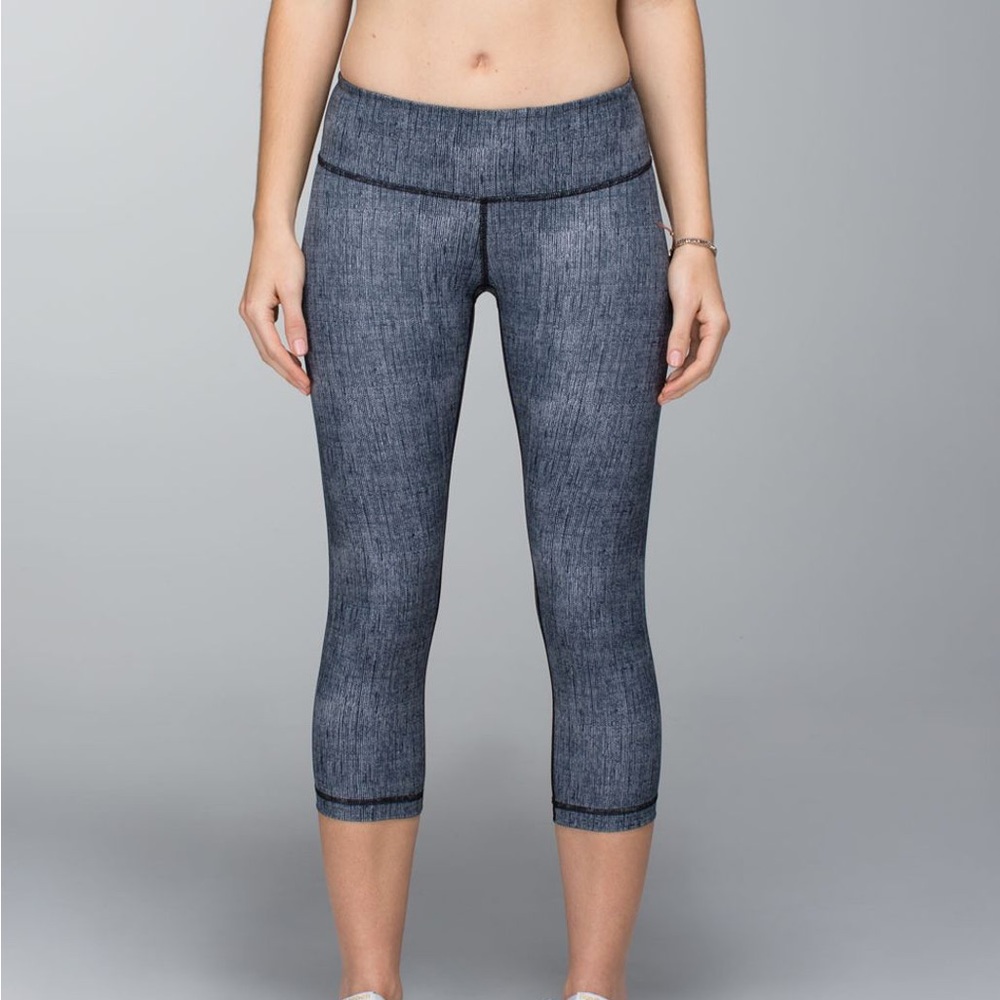 Lululemon Wunder Under Crop *Full-On Luxtreme